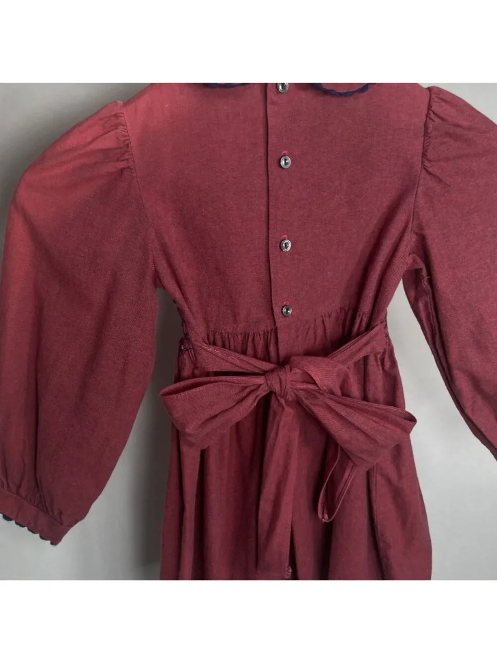 Vintage features polly
